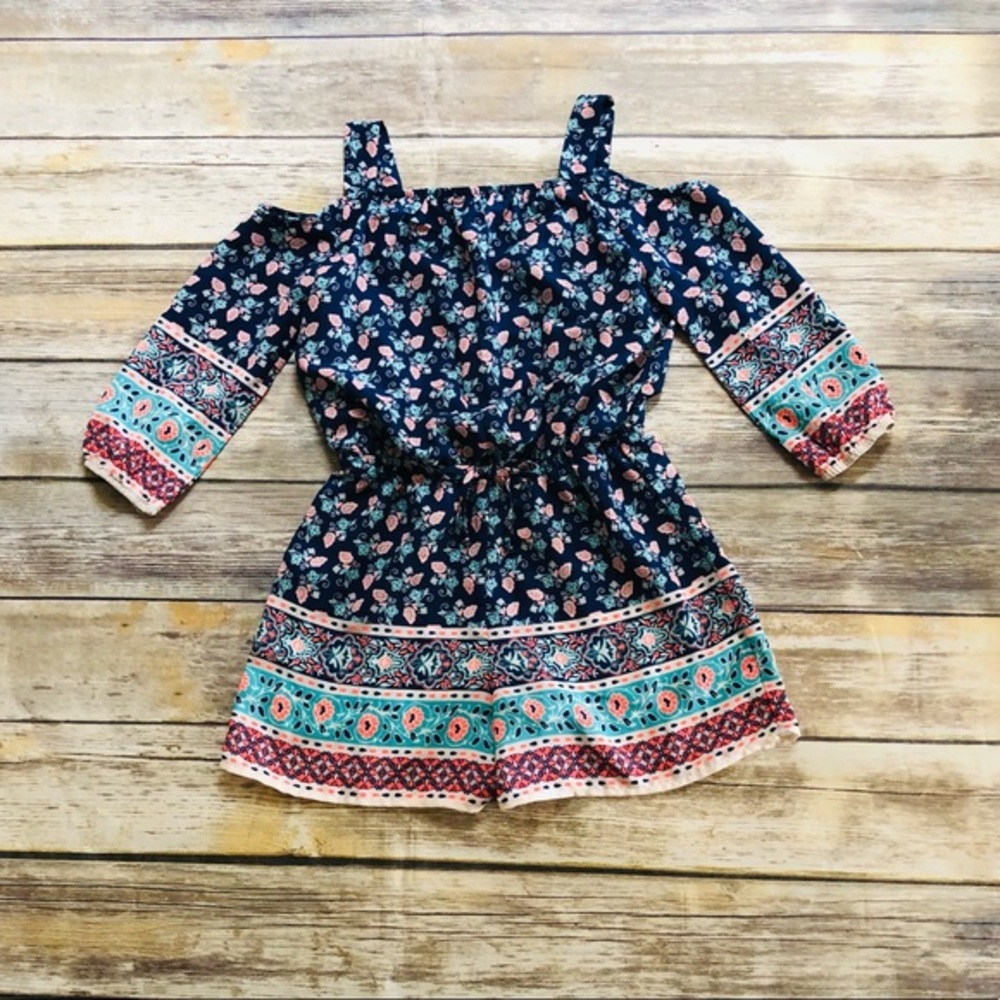 Girls gorgeous romper! Size 8